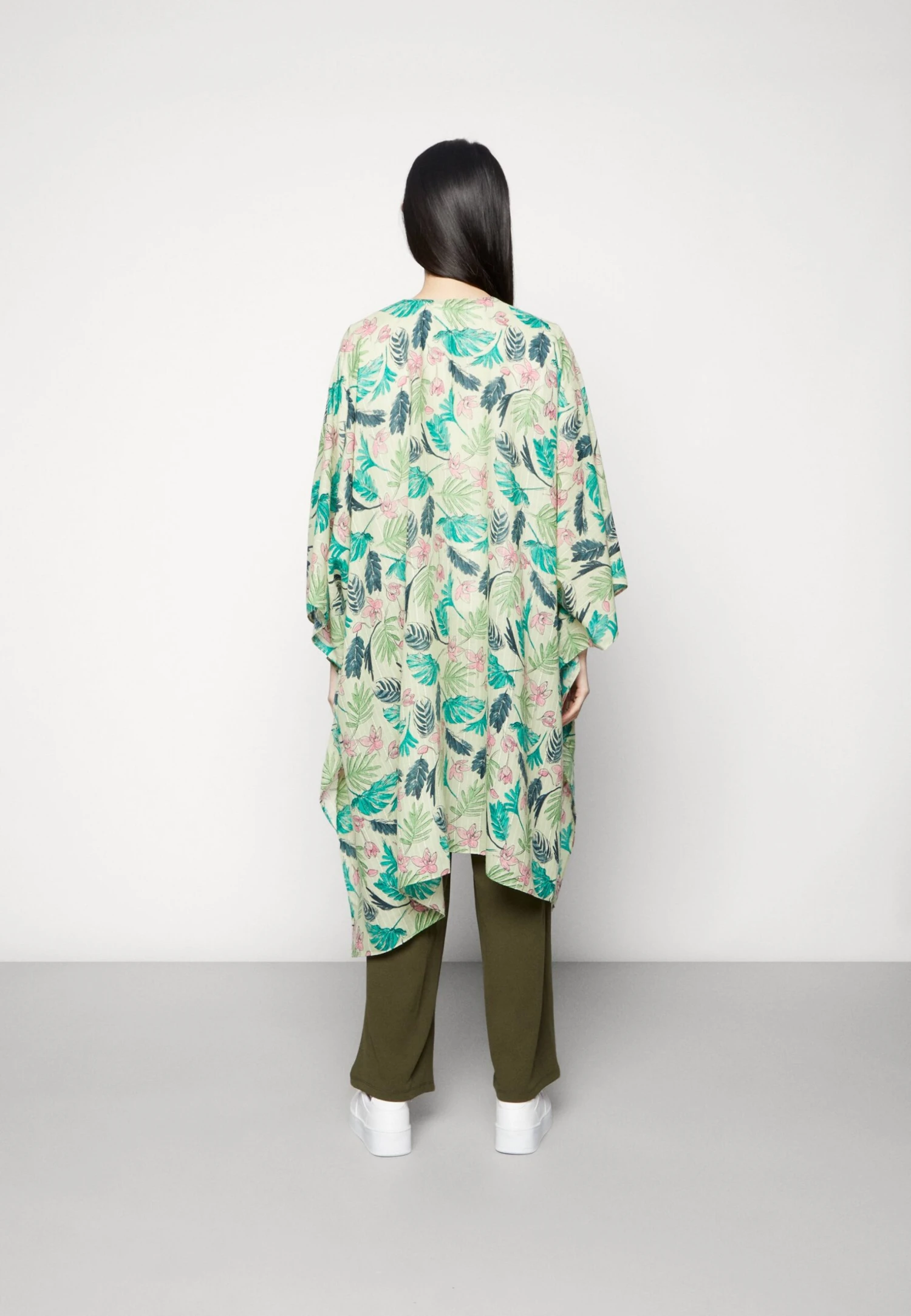 Anna Field Cape - Green 5 Anna Field Cape - Green - Bilde 3