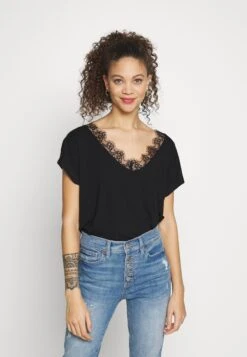 T-Shirts Med Print - Black