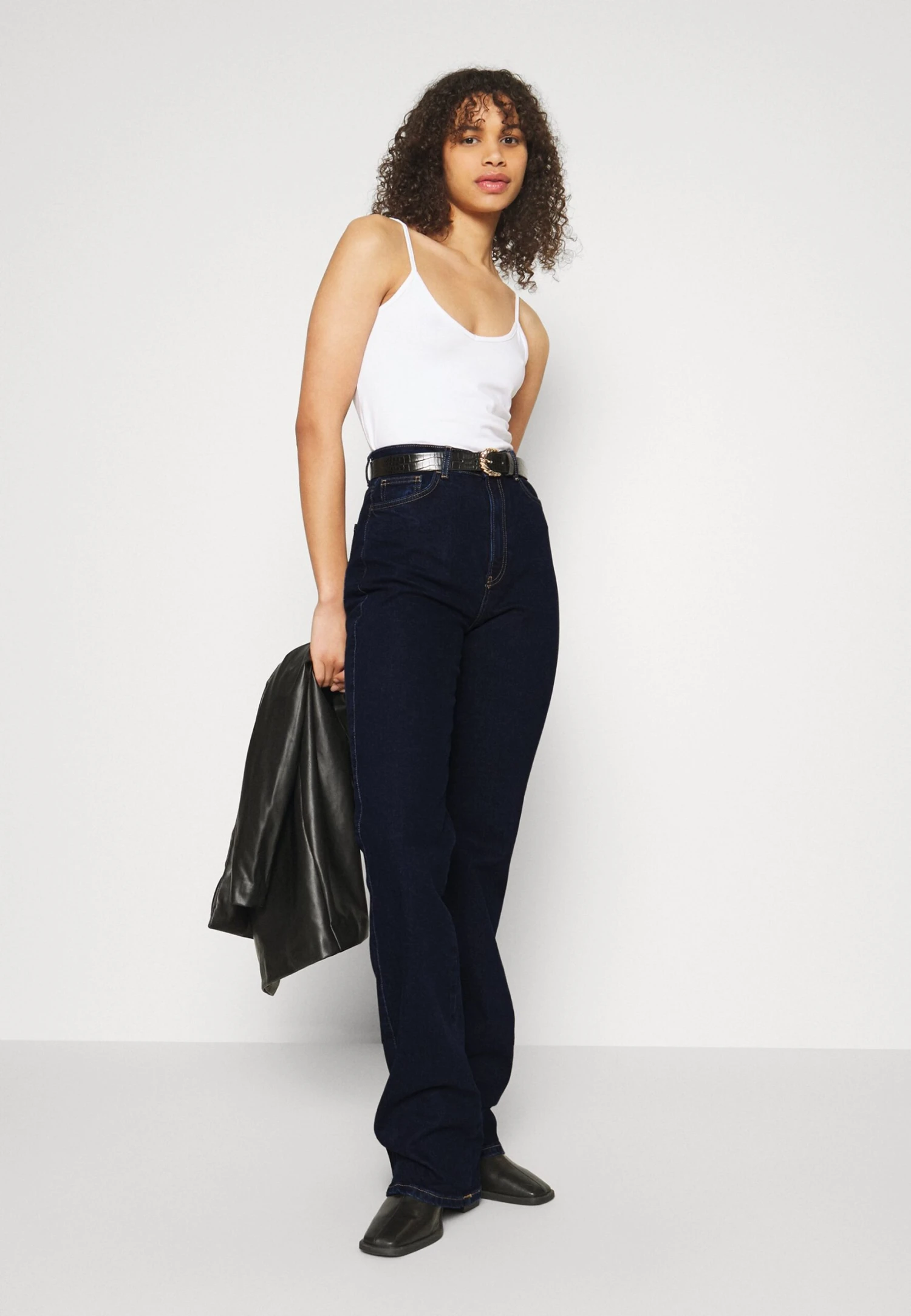 Flared Jeans - Dark Blue Denim 6 Flared Jeans - Dark Blue Denim - Bilde 4