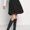 Anna Field Basic Mini A-Line Skirt - Miniskjørt - Black -Anna Field 463ee107b5bb41bc8529e1f7aa418e7f