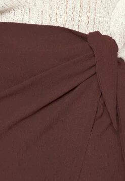 Curvy Textured Sarong Midi Skirt - Omslagsskjørt - Brown -Anna Field 4caf1dfae87d40bf9082299a25a91686