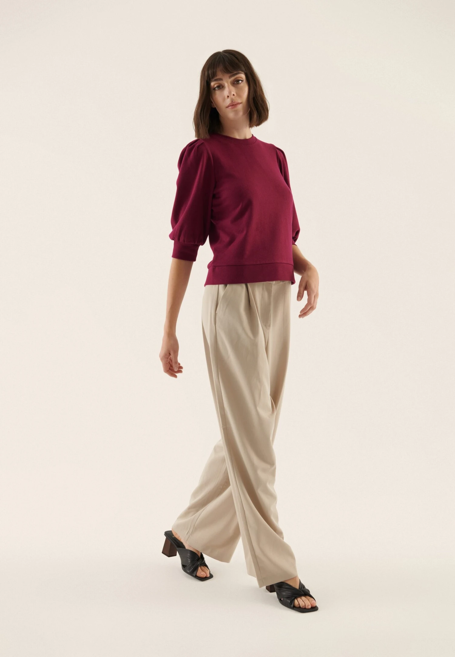 Anna Field Sweatshirt - Berry 4 Anna Field Sweatshirt - Berry - Bilde 2