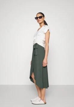 Anna Field Basic Wrap Over Midi Skirt- A-Line Skjørt - Light Green 12 Anna Field Basic Wrap Over Midi Skirt- A-Line Skjørt - Light Green -Anna Field 6f67b13ae5f545ada2a3aa5b5f746f2e