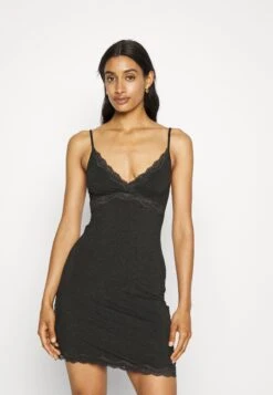 Anna Field 2 Pack - Nattskjorte - Black/Grey -Anna Field 8442858fdc724c2aab0b7e433da644aa