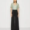 Anna Field Jumpsuit - Light Green/Black 2 Anna Field Jumpsuit - Light Green/Black -Anna Field 85fb0ecfc81d4bbb9c34a729eb4b49f8