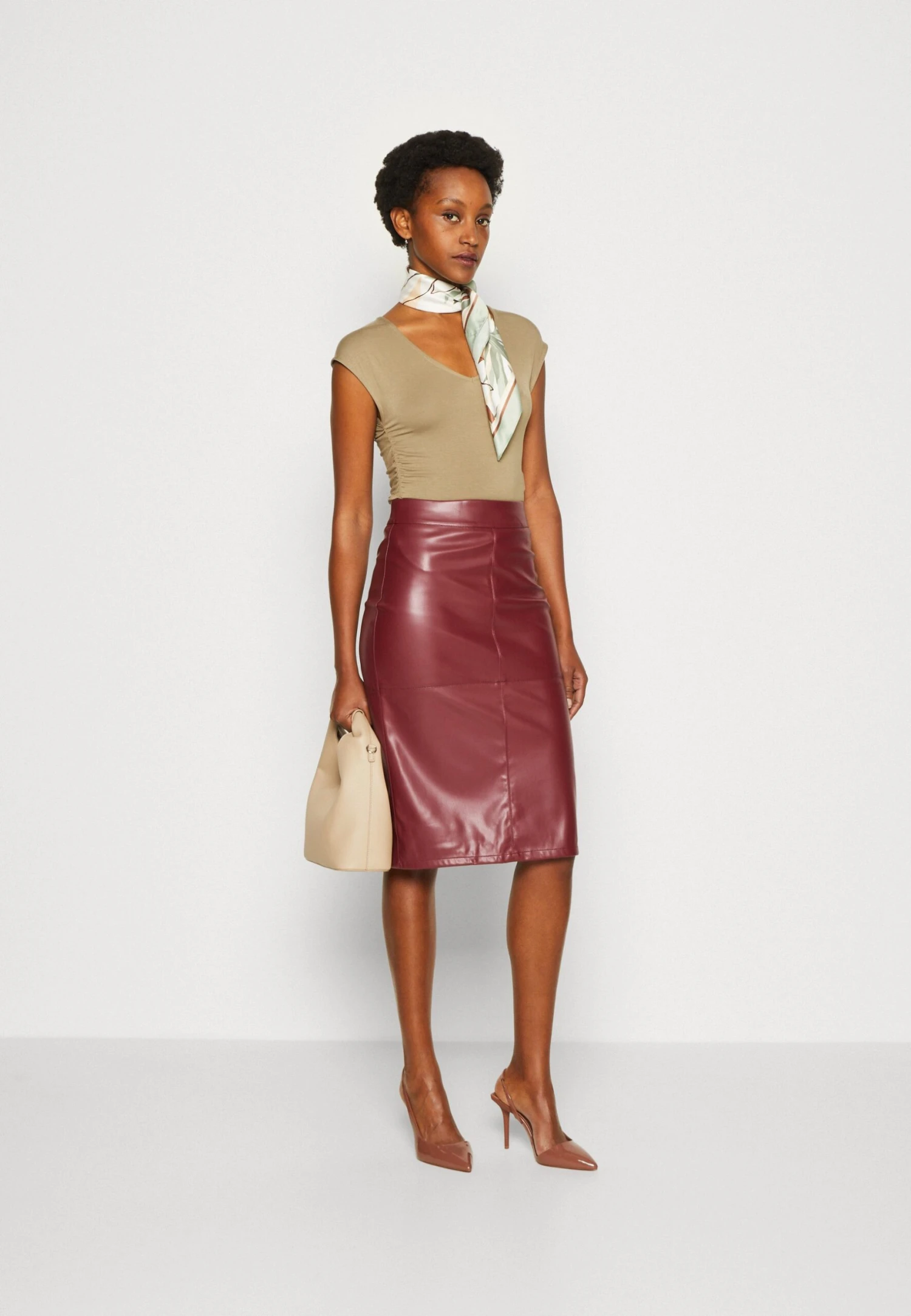 Anna Field T-Shirts Med Print - Beige 4 Anna Field T-Shirts Med Print - Beige - Bilde 2