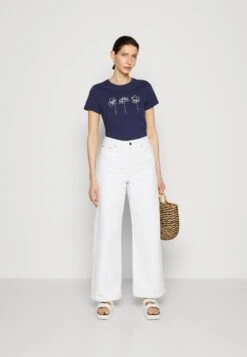 Anna Field T-Shirts Med Print - Dark Blue 9 Anna Field T-Shirts Med Print - Dark Blue -Anna Field a213442b5a6f4dc4a5350d154dacf99d