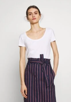 Anna Field 3 Pack - T-Shirts - White/Navy/Light Grey Melange 12 Anna Field 3 Pack - T-Shirts - White/Navy/Light Grey Melange -Anna Field a60417beeba54b7993984c04c1e3ef74