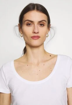 Anna Field 3 Pack - T-Shirts - White/Navy/Light Grey Melange 15 Anna Field 3 Pack - T-Shirts - White/Navy/Light Grey Melange -Anna Field b27e1bad74b0489eb380762b3e6f25a7