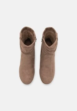 Anna Field Winter Boot - Kilestøvletter - Taupe 13 Anna Field Winter Boot - Kilestøvletter - Taupe -Anna Field c19865a230df4857a80dfad1dea5855a