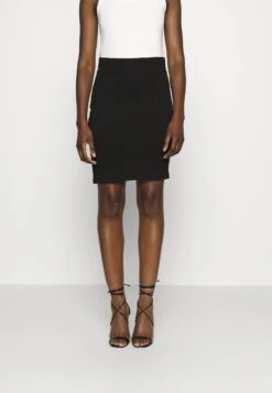 Anna Field 2Pack - Miniskjørt - Black/Khaki -Anna Field c89bf4976c7b4807afc32145d3e4fe3b