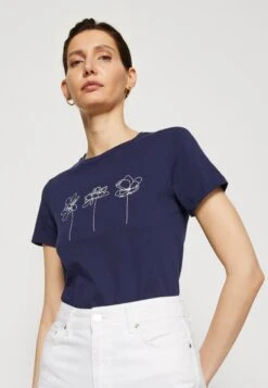 Anna Field T-Shirts Med Print - Dark Blue 11 Anna Field T-Shirts Med Print - Dark Blue -Anna Field e914bfe4ef3a4357a64a49cccae44940