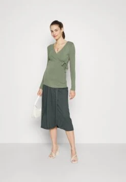Maternity Basic Midi Skirt- Blyantskjørt - Light Green -Anna Field fb02a1787f804c3ba7d287ca2e355216